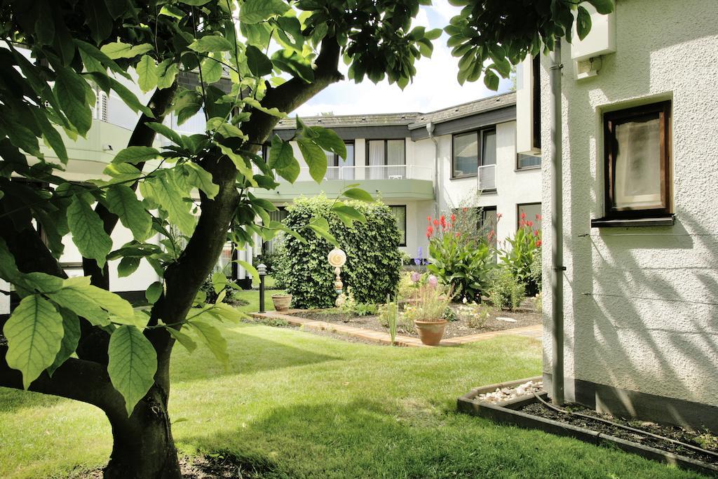 Hotel Villa Am Rhein 안데르나흐 외부 사진