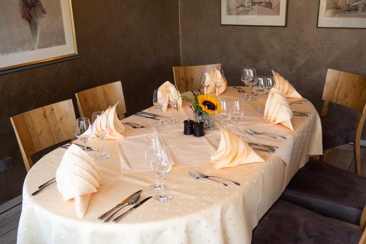 Hotel Villa Am Rhein 안데르나흐 외부 사진
