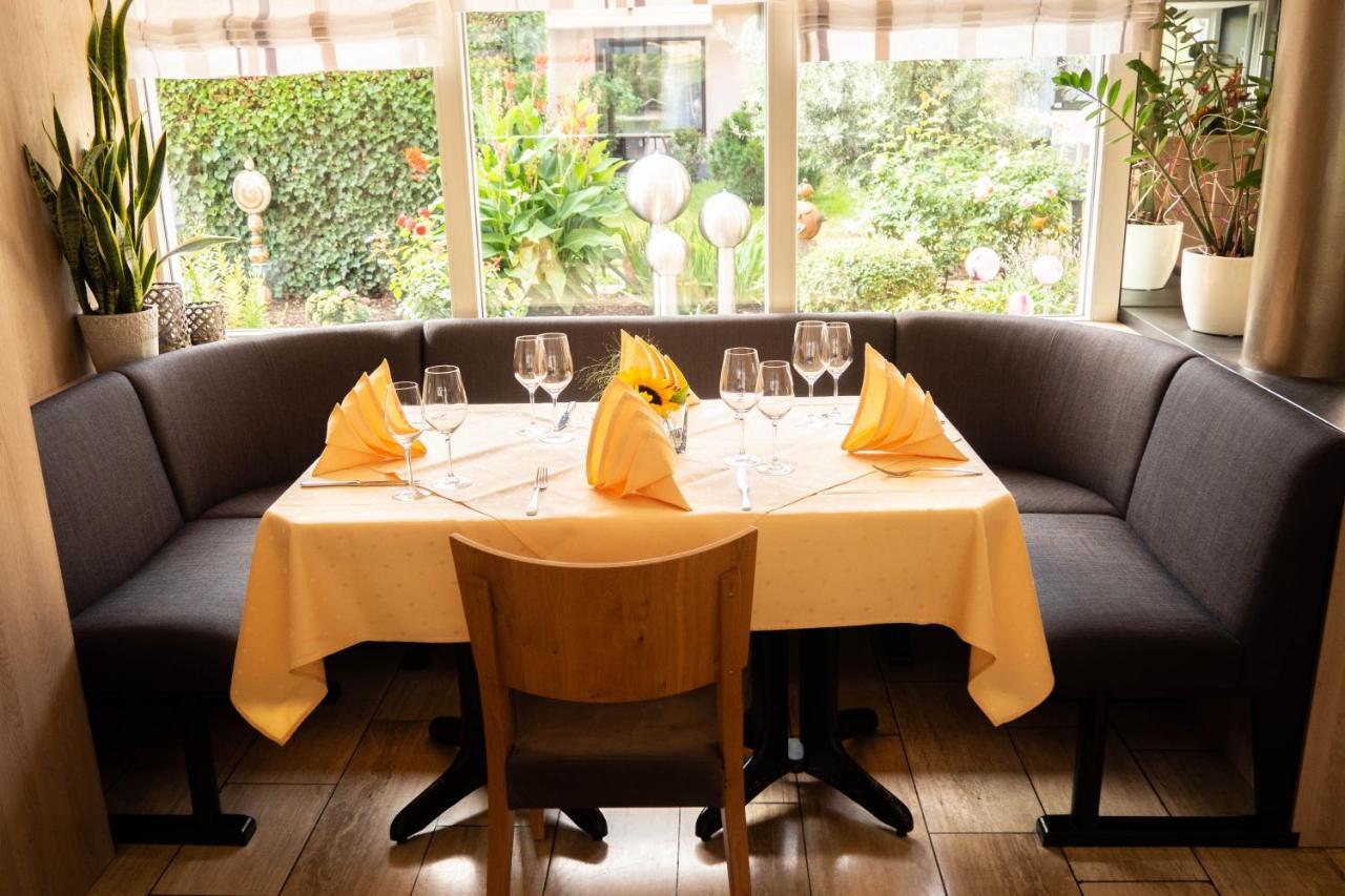 Hotel Villa Am Rhein 안데르나흐 외부 사진