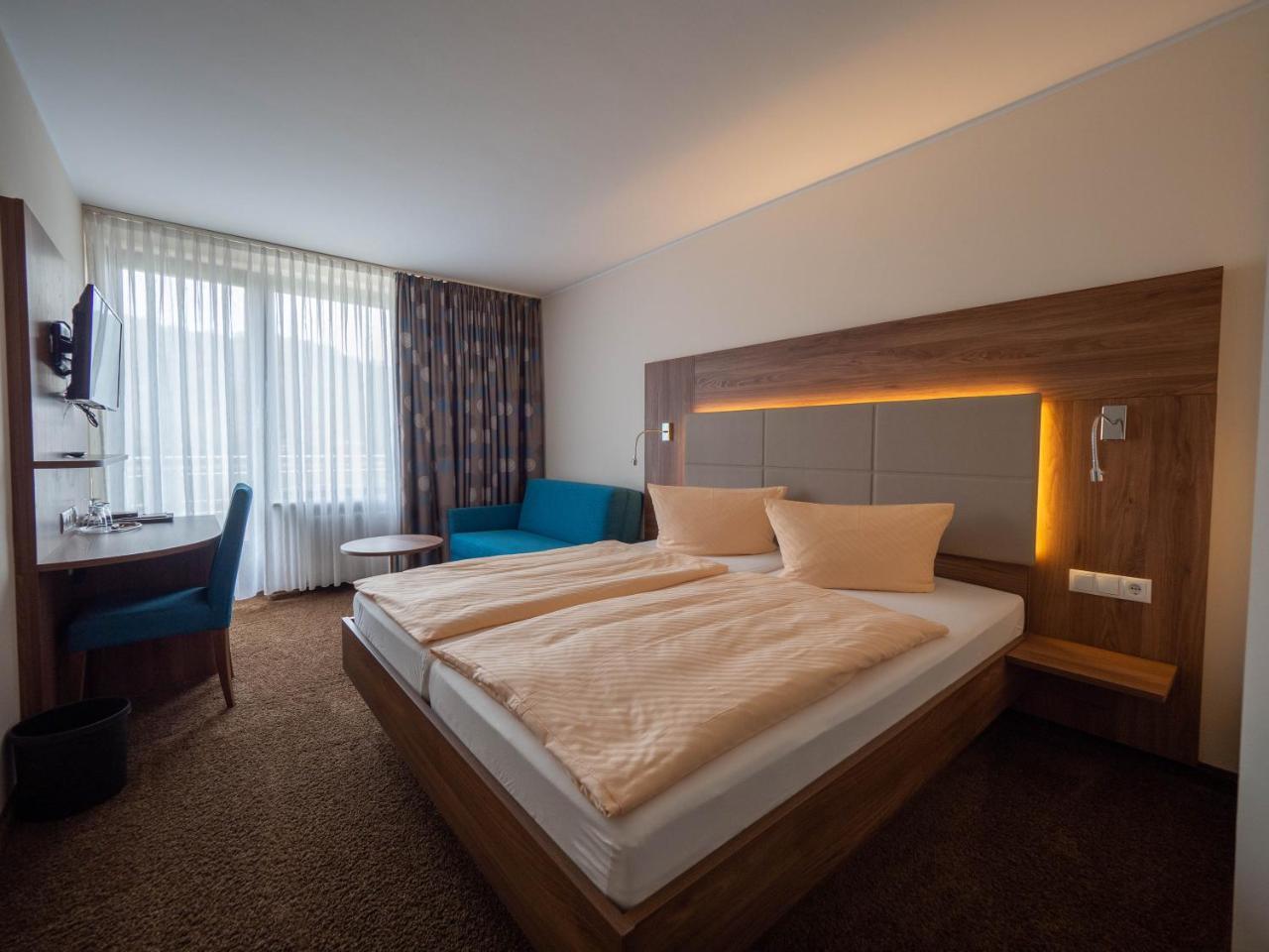 Hotel Villa Am Rhein 안데르나흐 외부 사진